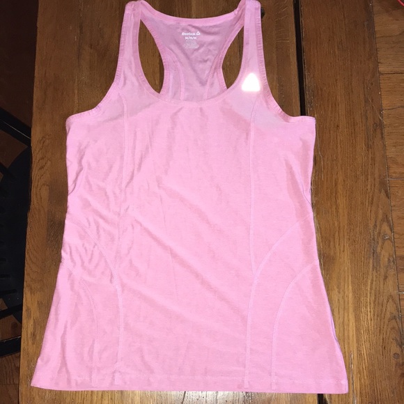 Reebok Tops - 👋Pink Reebok Workout Tank, size M